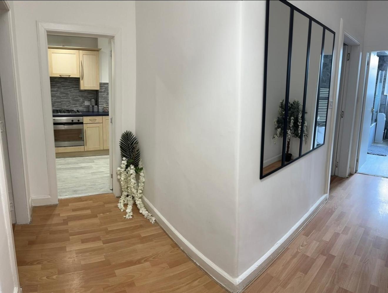 2 Bedroom Cosy Ground Floor Flat Edinburgh