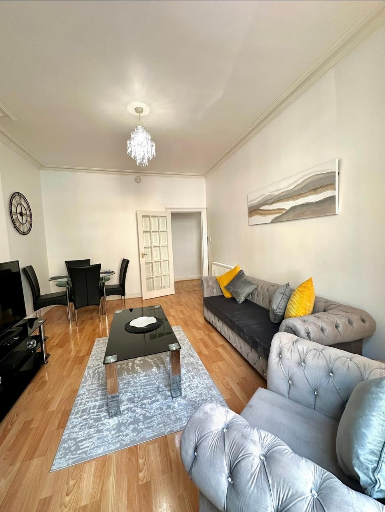 2 Bedroom Cosy Ground Floor Flat Apartment Edinburgh
