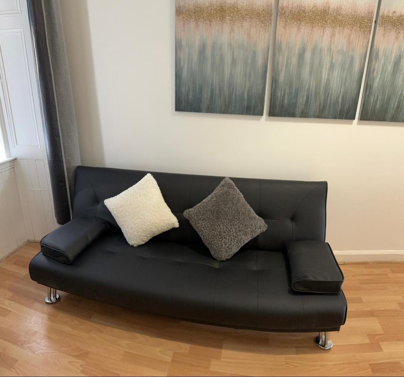 2 Bedroom Cosy Ground Floor Flat